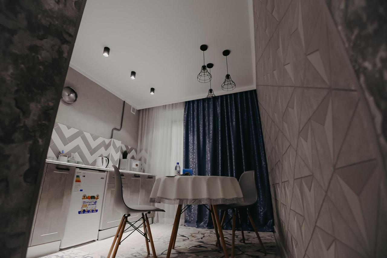 Vip Апартаменты Однокомнатная Квартира Oral Exterior photo